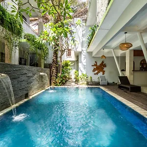 casa-dasa-legian-legian-bali.hotelsseminyak.net/