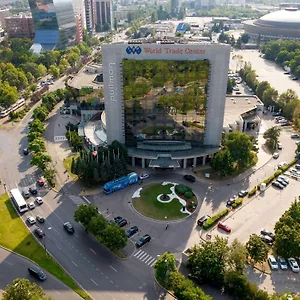 Pullman World Trade Center 4* Bucharest